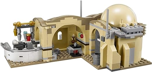 Inside the Lego Star Wars Mos Eisley Cantina