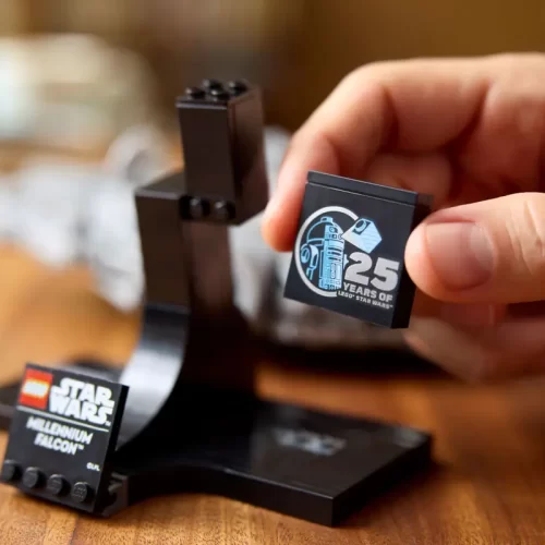 Lego Star Wars Millennium Falcon 25th anniversary brick