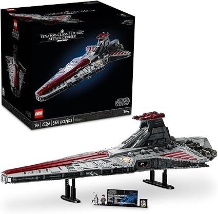 Lego Star Wars Venator-Class Republic Attack Cruiser displayed alongside box.