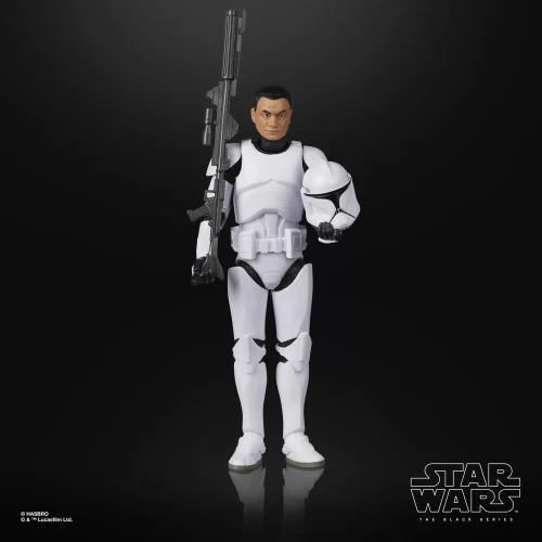 Hasbro Star Wars The Black Series Phase I Clone Trooper holding helmet and blaster rifle
