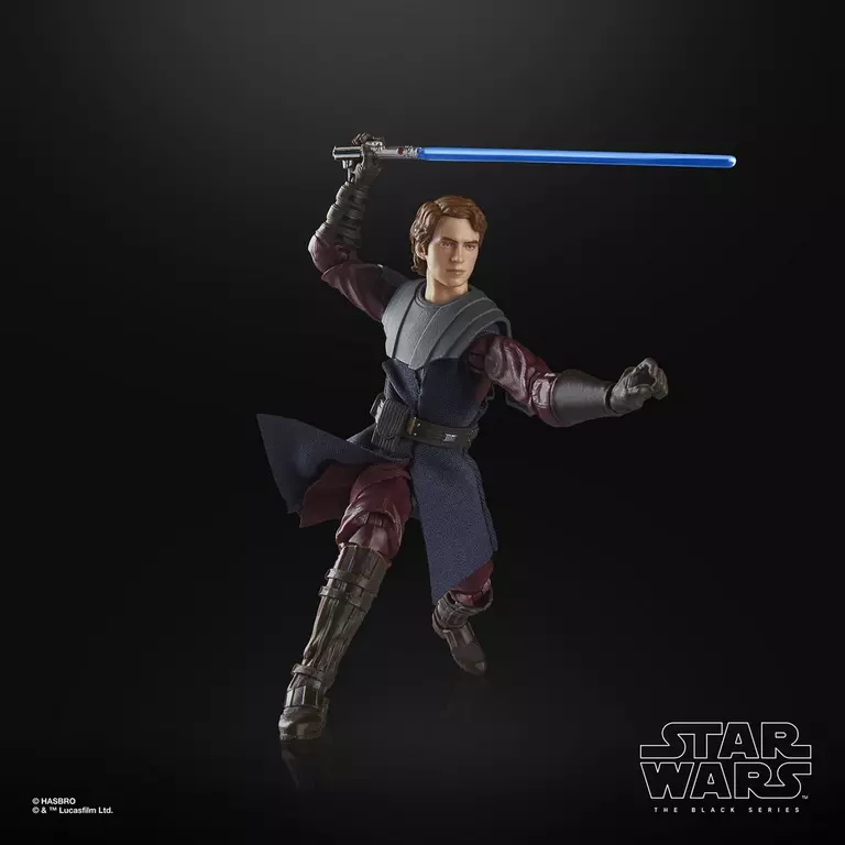 Hasbro Star Wars The Black Series Anakin Skywalker Ahsoka ready to attack.